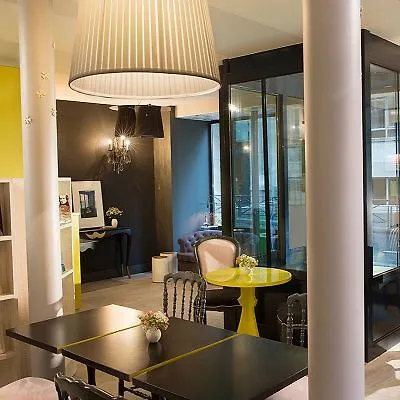 Otel Les Plumes 4*