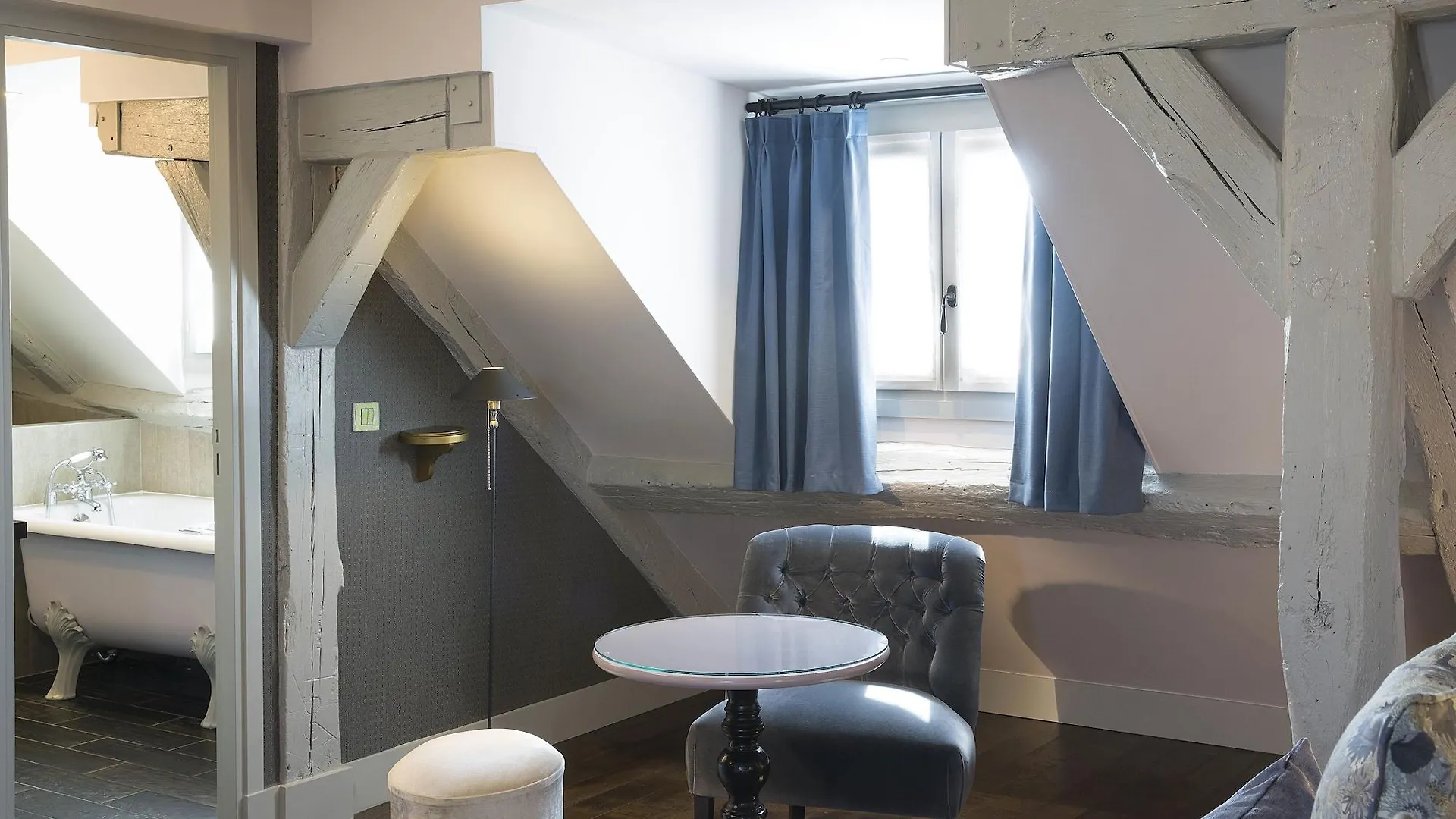 Les Plumes 4* París