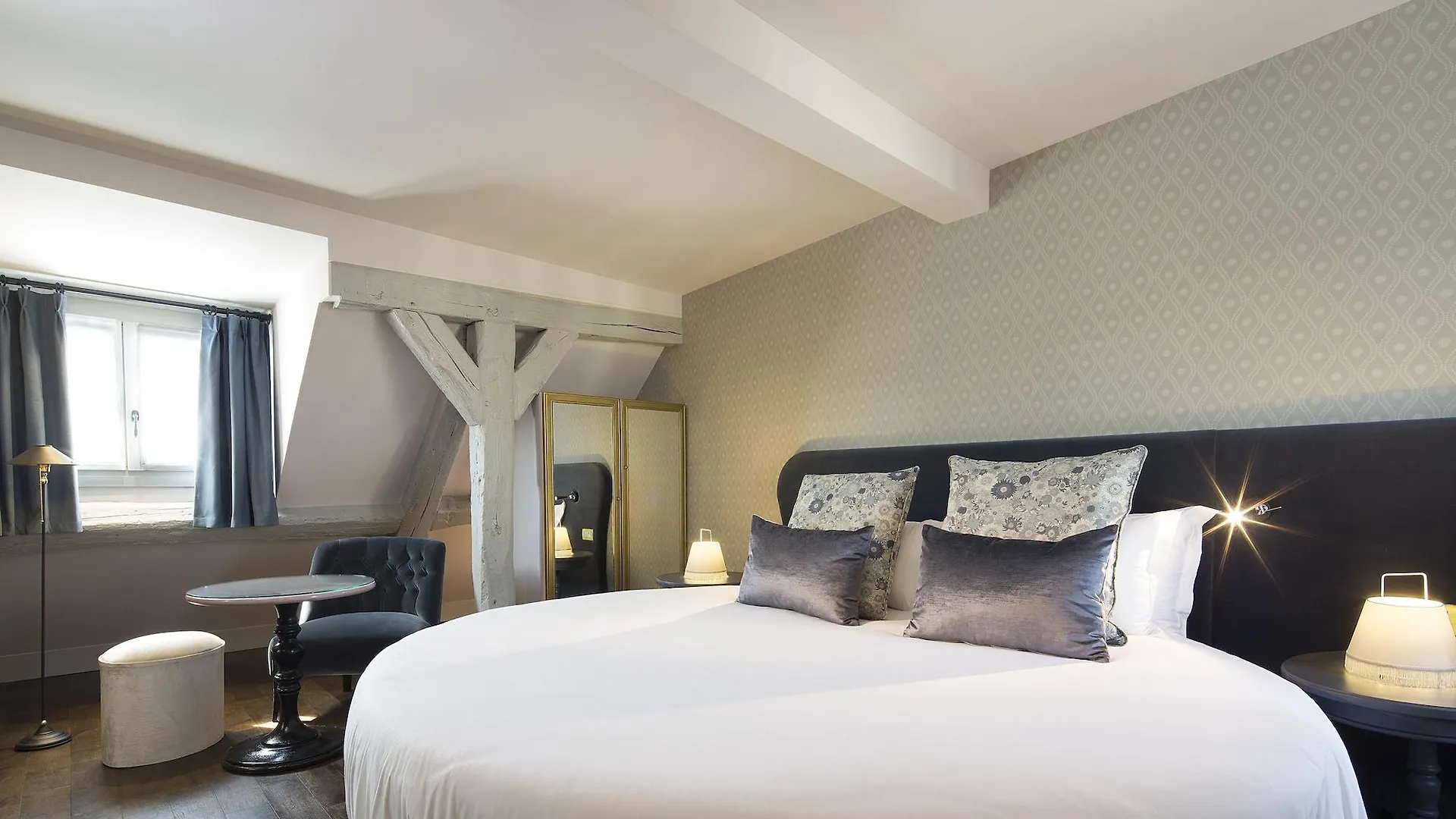 Hotel Les Plumes París