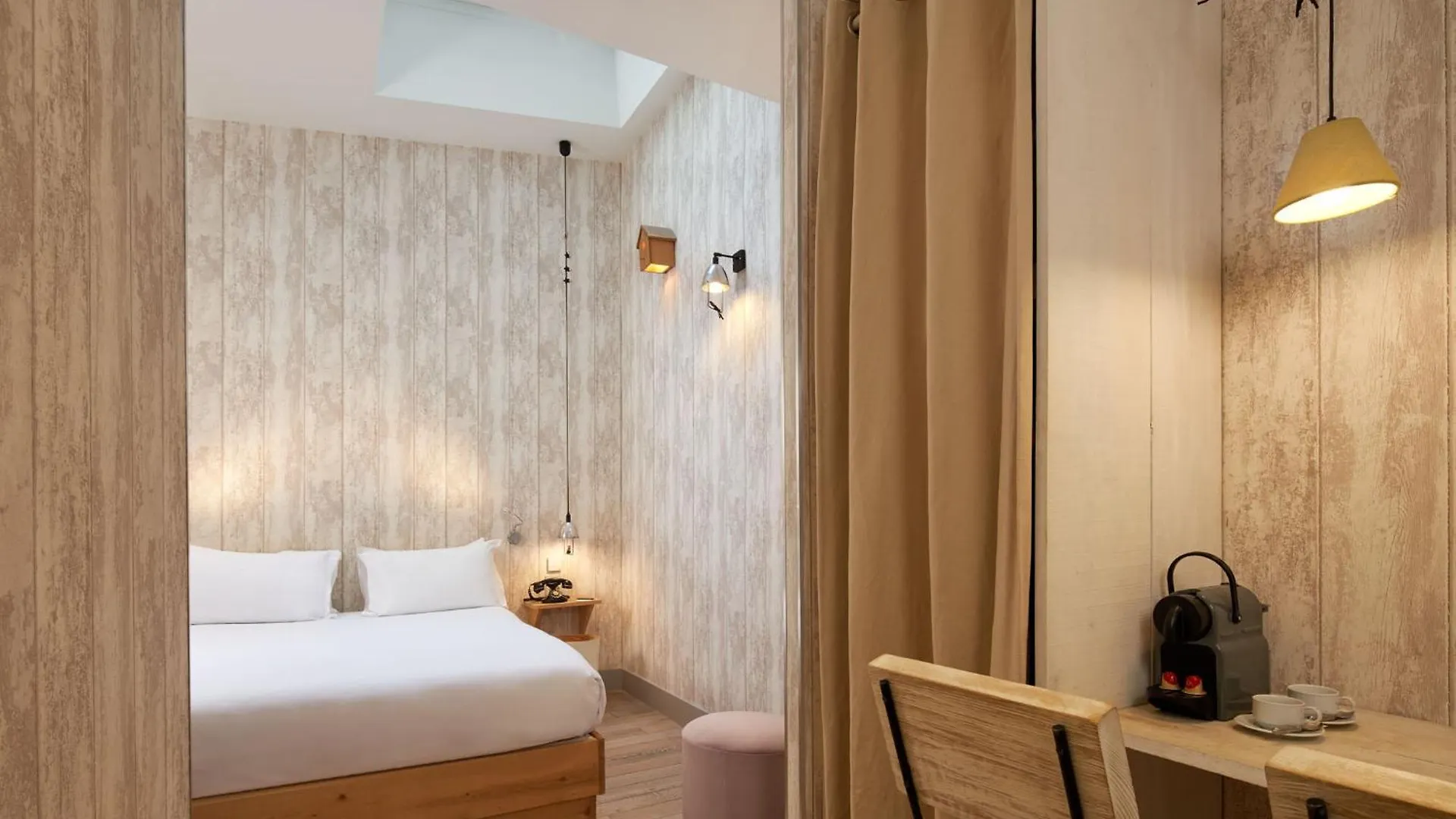 Hotel Les Plumes 4*