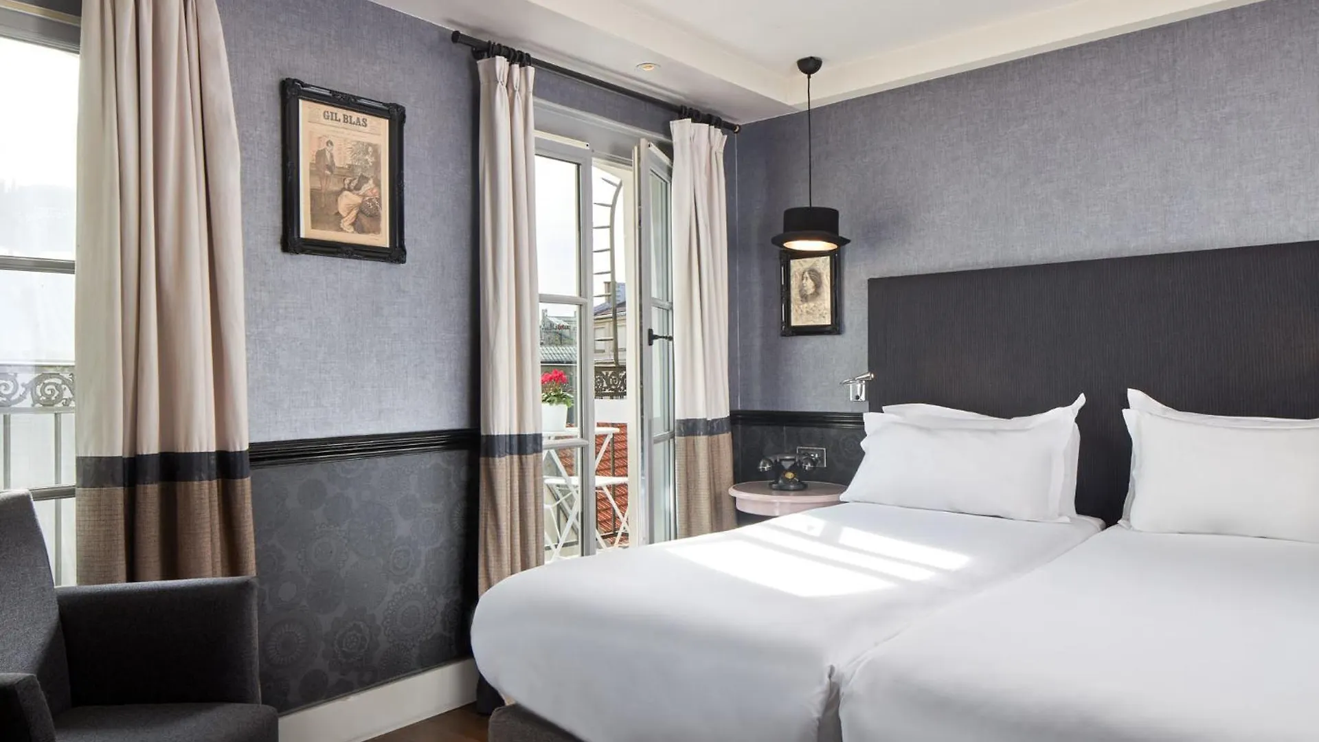 Les Plumes Hotel París