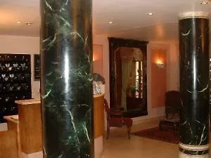 Hotel Les Plumes París